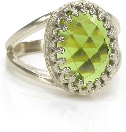 Vista 3 de Remarkable Peridot Ring - 10x14mm Oval Peridot Birthstone in Sterling Silver - Stunning August Birthstone Rings - Handmade Peridot Rings for Women