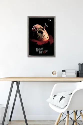 Vista 6 de Trends International Friday The 13th - Póster de pared de máscara sangrante, 14.725 x 22.375 pulgadas, versión enmarcada de madera de granero