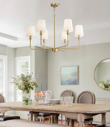 Vista 7 de Candelabro clásico de 6 luces con acabado dorado cepillado y pantallas de lino, base E12, lámpara rústica de techo para isla de cocina, comedor