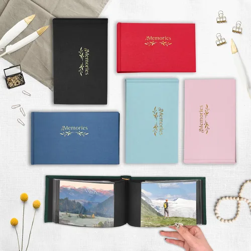 Vista 6 de Holoary Álbum de fotos pequeño de 4 x 6 pulgadas, tapa dura de lino, capacidad para 50 fotos, encuadernado con páginas negras, mini álbumes de fotos