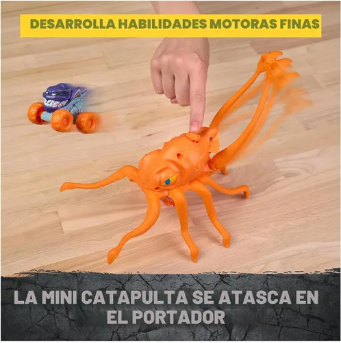 Vista 6 de Monster Jam Mini Jams Megalodon Squid Takedown Monster Trucks Playset Multicolor