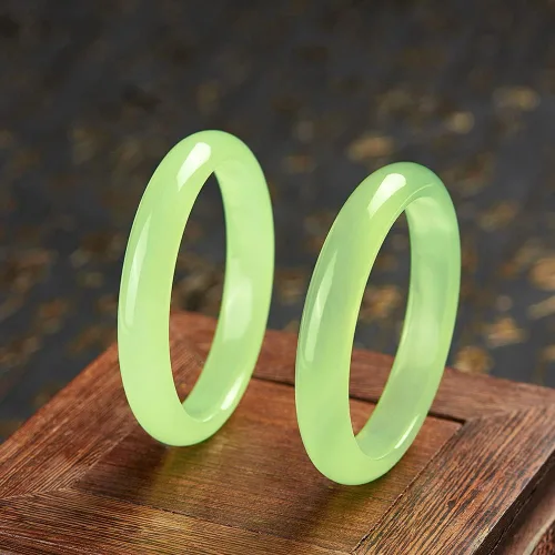 Vista 4 de XiskCan Large Size 62mm Jade Bangle Bracelet for Women, Good Luck Gifts