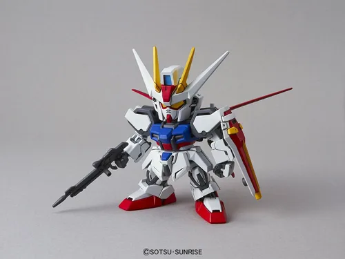 Vista 2 de Bandai Hobby SD EX-Standard Aile Strike Gundam Figura de acción