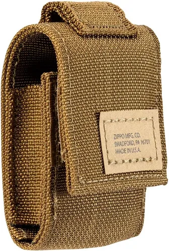 Vista 3 de Zippo Coyote - Juego de regalo de bolsa táctica y encendedor negro agrietado resistente al viento