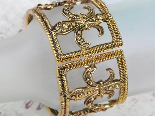 Vista 6 de Alilang Brazalete de oro antiguo con diamantes de imitación de topacio sintético Fleur De Lis, aleación