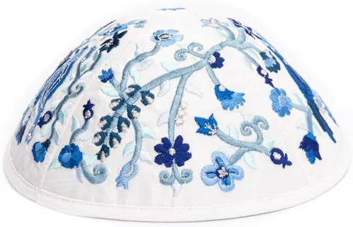 Vista 3 de Yair Emanuel Kipá Yarmulkes & Sombrero Yemenita Judaica Bordado Kipá Azul Flores y Pájaros (Paquete)