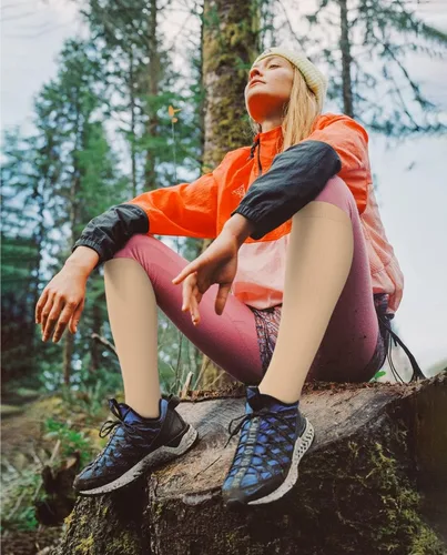 Vista 6 de Paquete de 3 calcetines de compresión de cobre para mujeres y hombres, 20-30 mmHg con punta abierta hasta la rodilla, medias altas para soporte