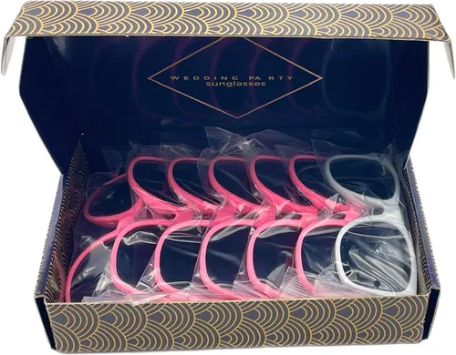 Vista 6 de Regalos de despedida de soltera, juego de 7 lentes de sol para damas de honor, incluye 1 para la novia.