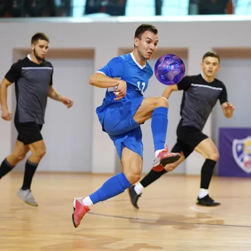 Vista 4 de EVZOM Balón de fútbol sala, pelota de fútbol sala, talla 4 para entrenamiento en interiores de adultos (morado)