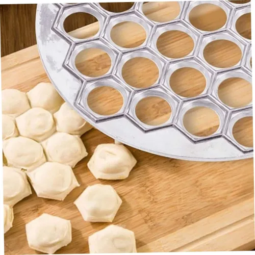 Vista 3 de Fabricante de bolas de masa rusa Pelmeni Maker Dumpling Pelmeni Mold Herramienta de molde para fabricar alimentos.