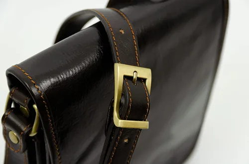 Vista 8 de Bolso bandolera de cuero para hombre, bolso cruzado hecho a mano, bolso de hombro, resistencia al tiempo