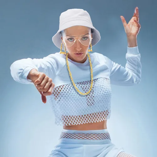 Vista 4 de Kit de disfraz de Hip Hop de los años 90, sombrero de sol, cadena dorada de los años 80 y 90, accesorios de rapero