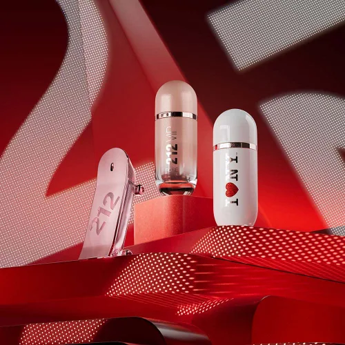 Vista 8 de Carolina Herrera 212 Vip Rose I Love Ny Edition Eau De Parfum Spray para mujer, 2.7 onzas