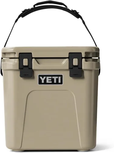 Vista 9 de YETI Roadie 24 2.0 - Enfriador duro con correa de hombro DoubleDuty y tapón de drenaje Canela