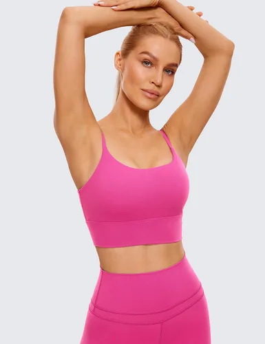 Vista 2 de CRZ YOGA Brasier deportivo ajustable de línea larga para mujer, con espalda en V, brasier de yoga acolchado para entrenamiento, camiseta sin mangas