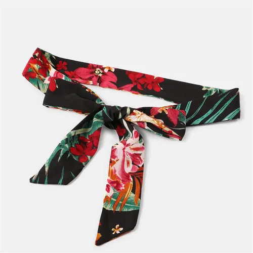 Vista 7 de PATPAT Trajes hawaianos familiares a juego para mamá y yo, para vacaciones en la playa, estampado tropical, vestidos de verano y camisas