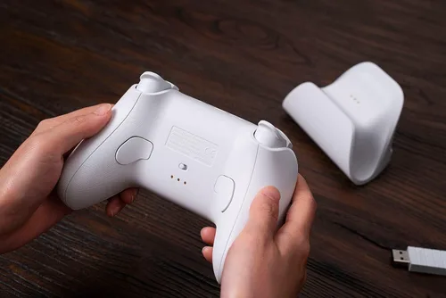 Vista 10 de 8Bitdo Ultimate Bluetooth Controller with Charging Dock, Wireless Pro Controller for Switch, Windows and Steam Deck (White)