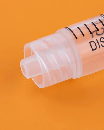 Vista 6 de Jeringa de bloqueo luer desechable de 0.1 fl oz con aguja de 23G/1 pulgada, paquete individual (20)