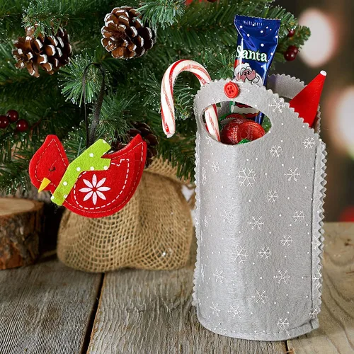 Vista 5 de Cardinal Ornament - Bolsas de fieltro de Navidad – Juego de 5 bolsas de regalo para niños, fiestas de vacaciones, decoración de profesores