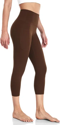 Vista 2 de HeyNuts Leggings capri esenciales con bolsillos laterales para mujer de 1921 pulgadas