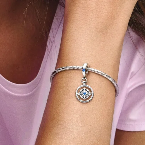 Vista 4 de Pandora Pulsera colgante con brújula giratoria para momentos Impresionante joyería para mujer Regalo para mujeres en tu vida Hecho con plata