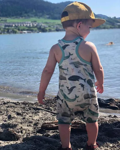 Vista 2 de Muasaaluxi Mameluco de una pieza para bebé recién nacido, sin mangas, con estampado de peces, traje de verano