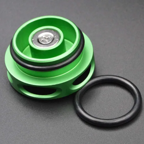 Vista 6 de Accesorio de tapa de combustible diésel magnética de aluminio pulido verde compatible con Dodge RAM 1500 2500 3500 2013-2018