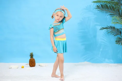 Vista 2 de Jurebecia Traje de baño de dos piezas para niñas, conjunto de bikini de princesa, traje de baño con volantes para niños
