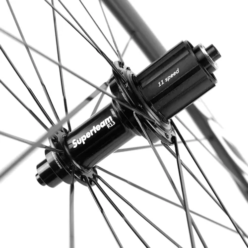 Vista 7 de Superteam - Juego de ruedas para bicicleta de ruta fibra de carbono, 700 C, 50mm ancho 23 terminado mate