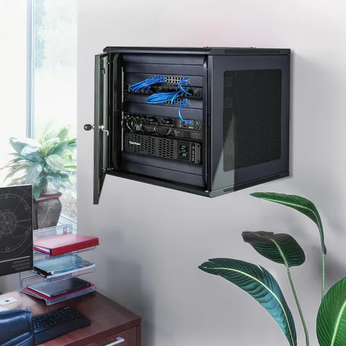 Vista 5 de CyberPower CP1500PFCRM2U Sistema UPS Sinewave PFC con respaldo de batería y protector contra sobretensiones, 1500VA/1000W, 8 tomas de corriente