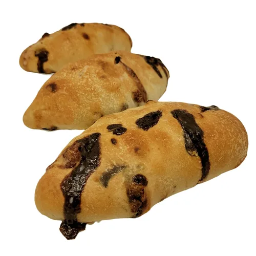 Vista 3 de Frank and Sal Bakery: Nuestro famoso pan de chocolate recién horneado - 3 panes completamente cocidos - Caliente y sirva.
