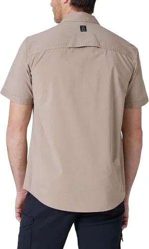 Vista 2 de ATG by Wrangler Camisa de manga corta con bolsillo asimétrico con cremallera para hombre