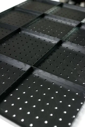 Vista 3 de Fabricado en Estados Unidos – Organizador de pared Nerf Gun Pegboard 3 paneles de 24 x 16 pulgadas – 72 pulgadas de ancho – Kit P-202 B
