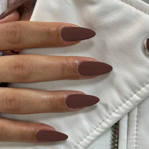 Vista 37 de 48 piezas de uñas postizas a presión color burdeos, uñas falsas en forma de almendra, pegamento para uñas, uñas de longitud media