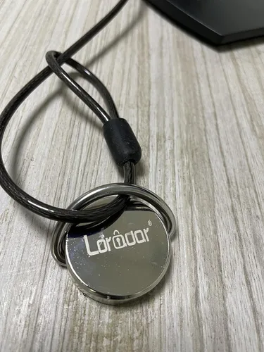 Vista 2 de Placa base de anclaje de seguridad de acero inoxidable, ganchos de anillo D de anclaje de montaje en escritorio para cerraduras de cable de Níquel