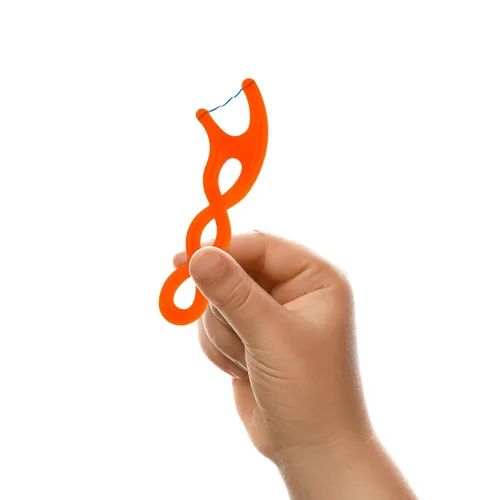 Vista 8 de GUM Crayola Twistables - Hilo dental para niños con flúor, diseñado para manos pequeñas, tres divertidos sabores de frutas, palillos de hilo dental