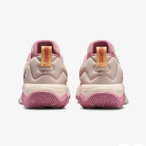 Vista 45 de Nike Zapatillas Giannis Immortality 3 para hombre