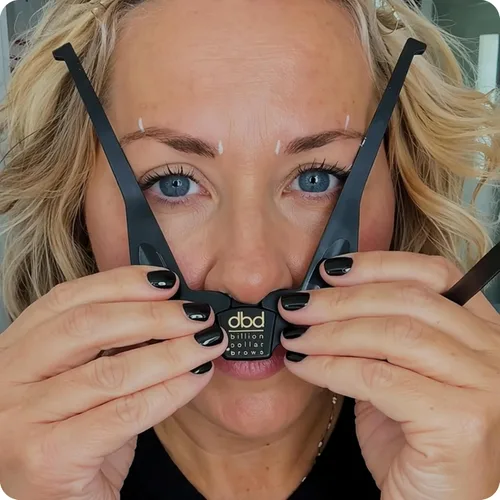 Vista 9 de Billion Dollar Brows Brow Buddy Kit Juego de herramientas simétricas para modelar cejas