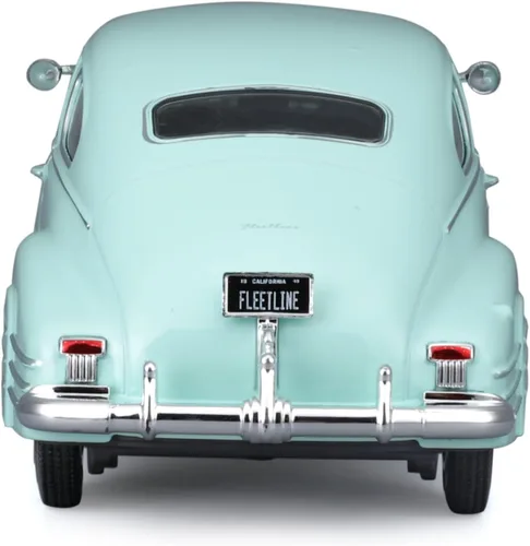 Vista 6 de Maisto 1:24 Edición Especial 1948 Chevrolet Fleetline Aerosedan