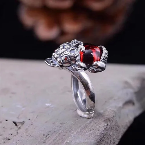 Vista 7 de Anillo de mantra Feng Shui Pixiu 2023, anillo Pixiu Feng Shui para hombres y mujeres, anillo ajustable para riqueza y protección, amuleto de dinero