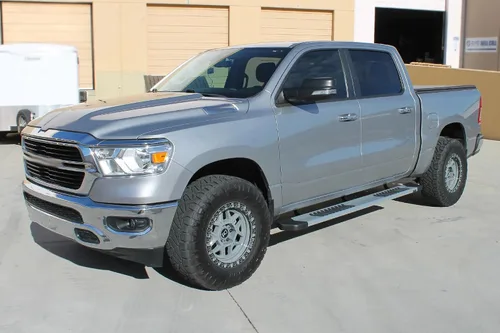 Vista 8 de Raptor Series Estribos escalones de 6 pulgadas de aluminio estilo OEM compatible con cabina extendida/doble 07-18 Silverado/Sierra 1500 07-19