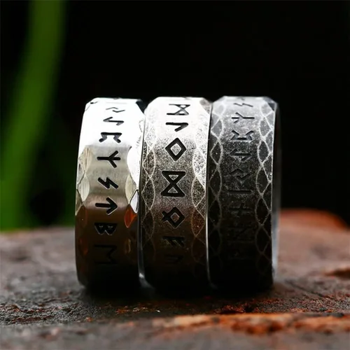 Vista 4 de Anillos vikingos de acero inoxidable con runas vikingas nórdicas nórdicas, anillo de boda para hombres y mujeres, regalos de joyería