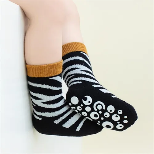 Vista 7 de Calcetines antideslizantes para bebés, calcetines de tobillo antideslizantes con agarres, calcetines para recién nacidos, niñas y niños, 5 pares