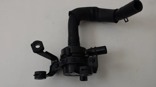 Vista 2 de Hyundai (97310-4R000) - Bomba de agua y conjunto de manguera