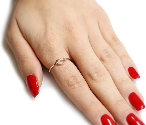 Vista 2 de CloseoutWarehouse Anillo de plata de ley con nudo de amor (opciones de color, tallas 2-15)