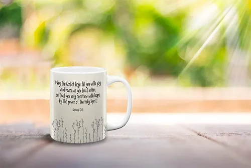 Vista 9 de TJ Originals Romanos 15:13 May The God of Hope Fill You Regalos para ella – Vaso de graduación con versículo bíblico – Taza de cerámica de 11 oz
