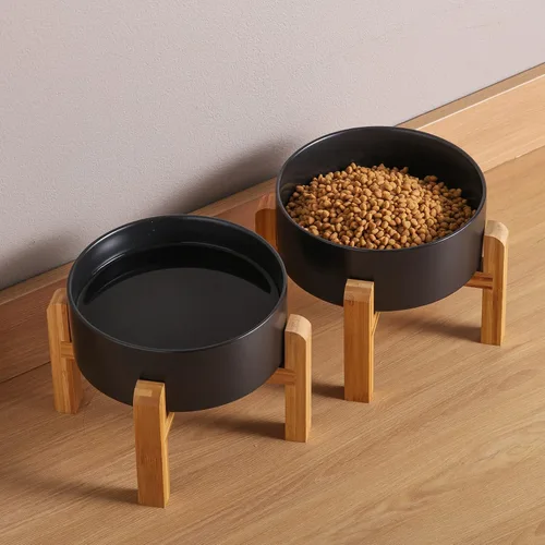 Vista 5 de Cuenco elevado de cerámica negro para perros con soporte de madera para razas pequeñas y medianas, plato de agua pesado, 6 pulgadas antideslizante