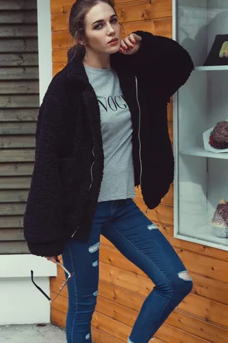 Vista 5 de PRETTYGARDEN - Chaqueta de forro polar Sherpa de gran tamaño para mujer Negro