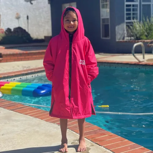 Vista 21 de COR Surf Swim Parka for Youth and Adults Heavy-Duty Weatherproof Swimming Jacket with Size Options for Men, Women and Kids