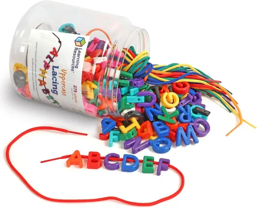 Vista 8 de Learning Resources Set de tarjetas de cuentas y patrones, cuentas para cordones, 130 piezas, a partir de 3 años